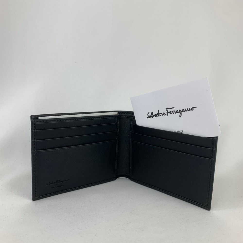 Salvatore Ferragamo Bi-fold Wallet in Black NEW IN BOX - Picture 6 of 7